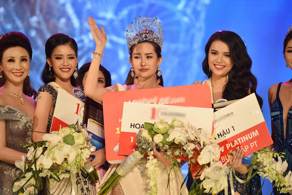 Hai tháng đội vương miện đầy sóng gió của Hoa hậu Đại dương Ngân Anh